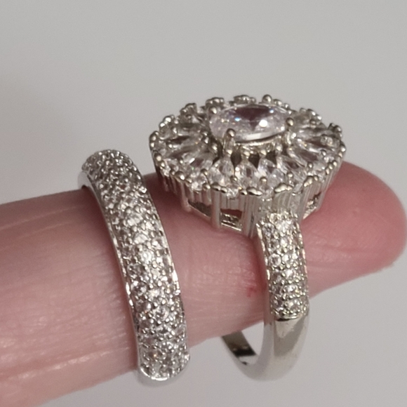 925 Stunning CZ Ring And Band Pave Wedding Engagement Sz 5 6 7 New SPARKLY - Picture 11 of 17
